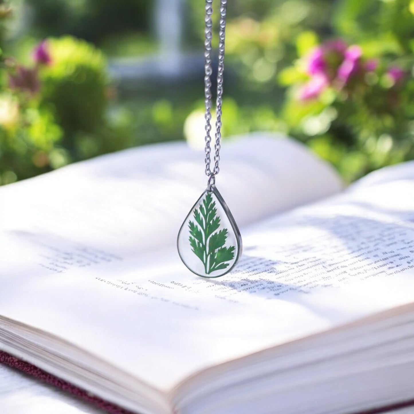 FLO's Glitzy Wild Fern Necklace