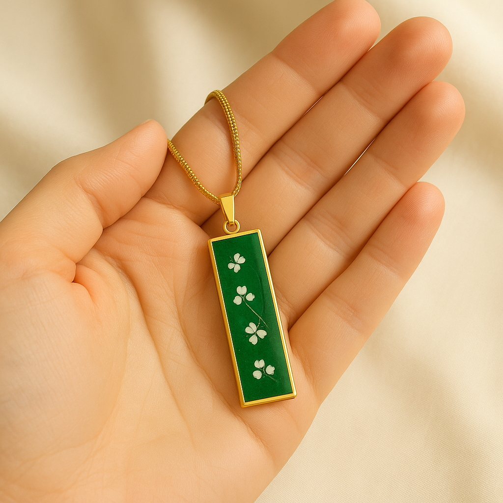 Emerald Grace Queen Lace Pendant