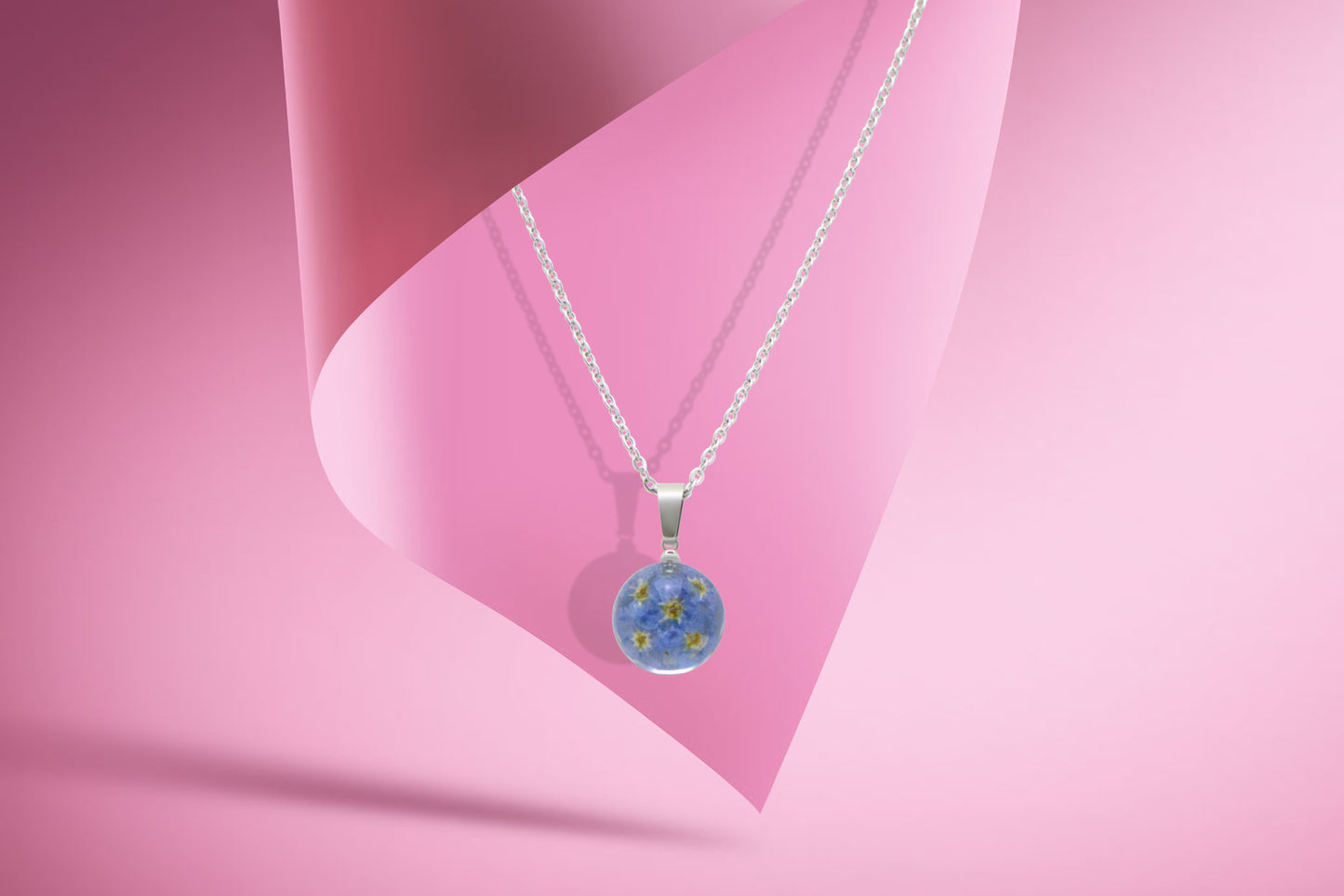 FLO's Eternal Bloom Forget-Me-Not Pendant